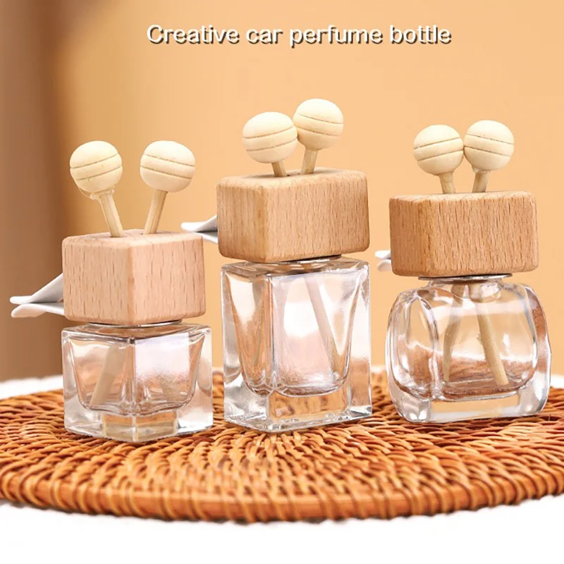 product image 10ml Transparent Glass Car Aromatherapy Bottle for Cosmetic Use SK-CADB005