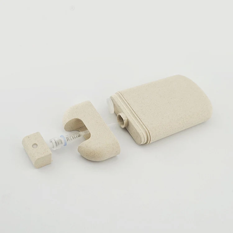 20ml/30ml Card-style Flat Pump Spray Bottles Pocket-sized Empty Portable Refillable Travel Toiletries Screen Printed Design